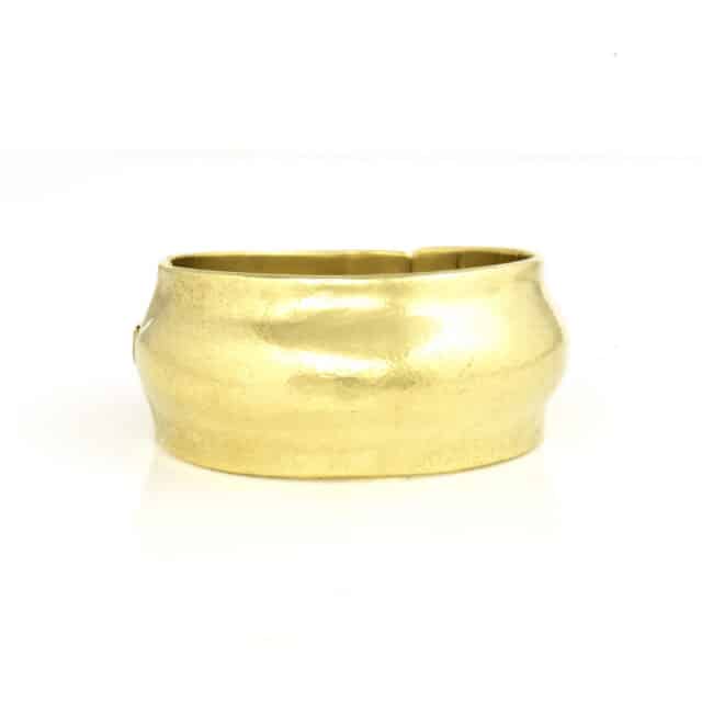 Medium Mid-Line Hinge Bangle