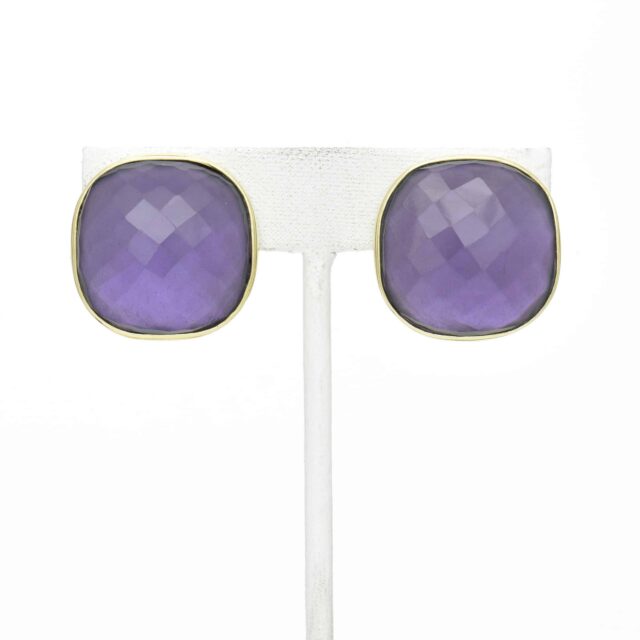 Large Square Stone on Bezel