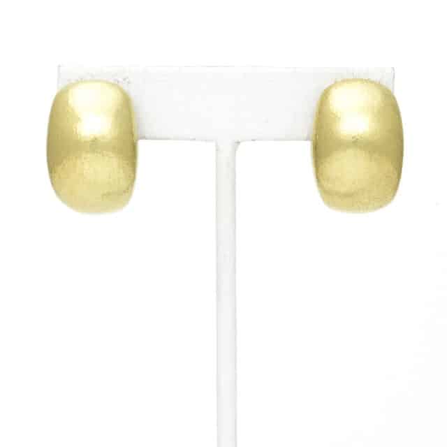 Slight Curved Flat Earring