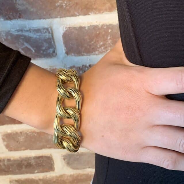 Chain with Cut Lines