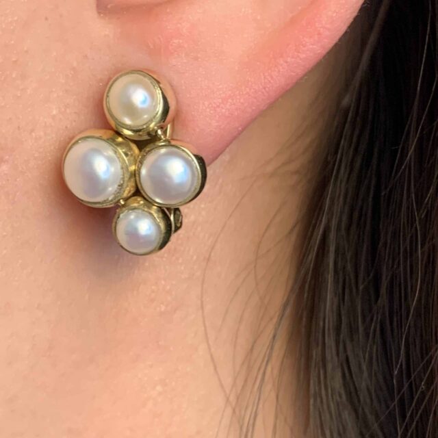 Pearl Cluster in Bezel