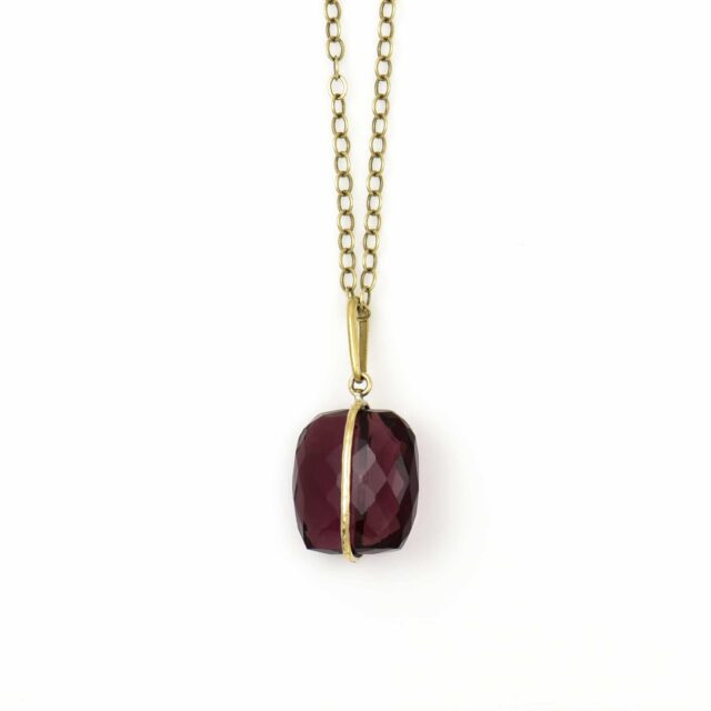 Stone with Wire Hold