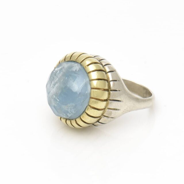 Round Stone On Double Bezel