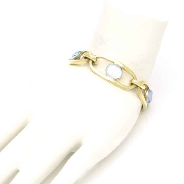 Oval Wire with Stone