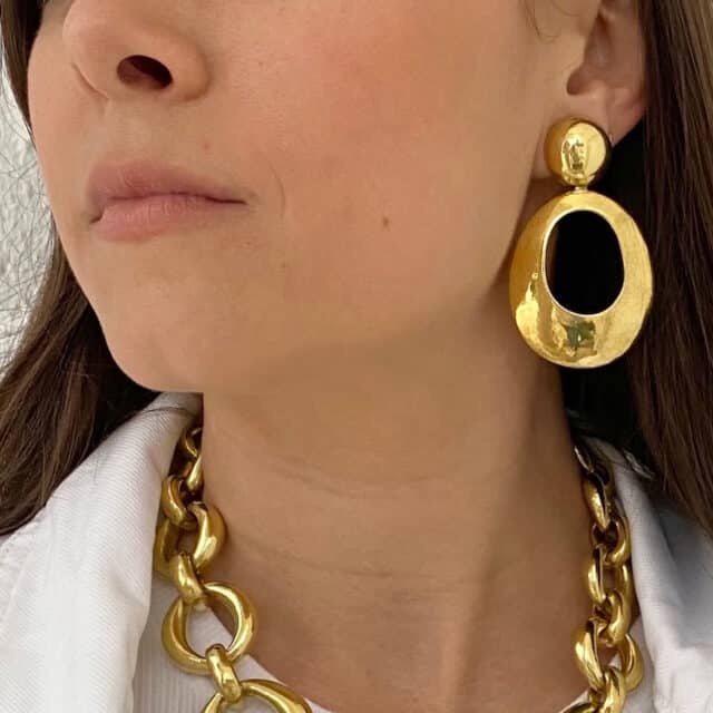 Puffed Oval Ring Drop w/o Scooped Back