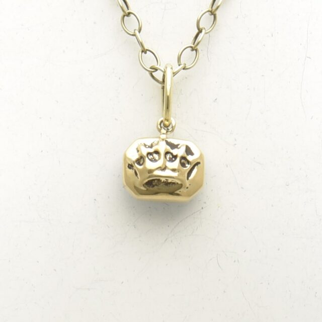Crown In Rectangular Octagon with Stone