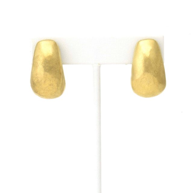 Flat Oval with Long Extension