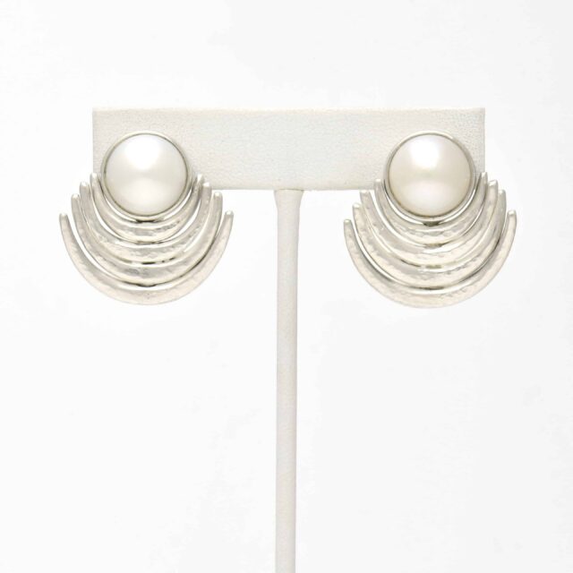 Pearl With Layer Curve Wires