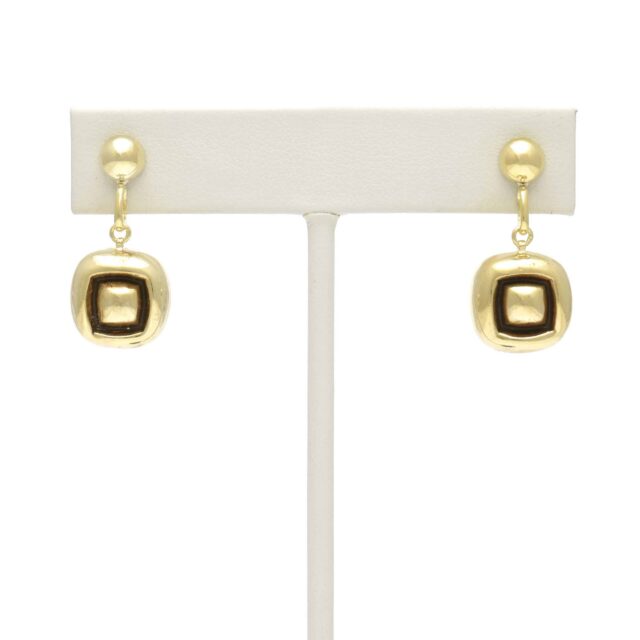 Soft Square Button on Ball Ring Top