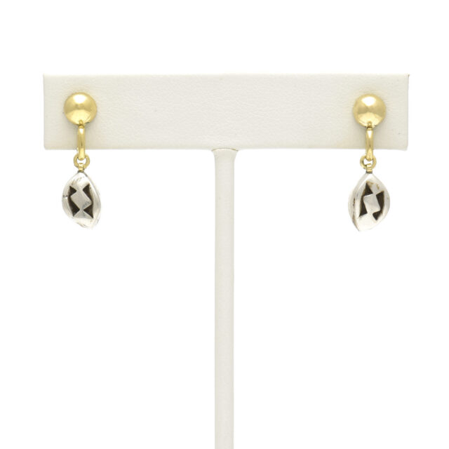 Zig-Zag on Ball Ring Top