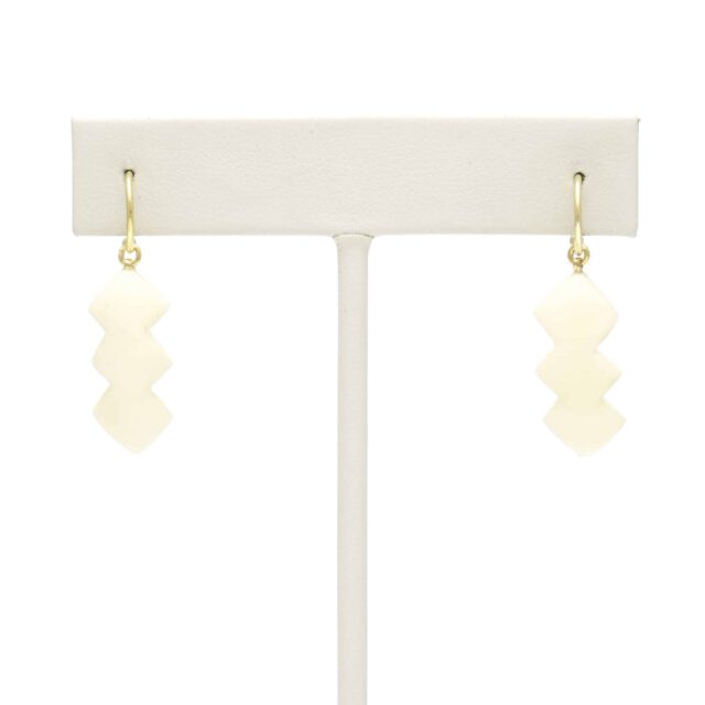 Zig-Zag Bone on Hoop Top