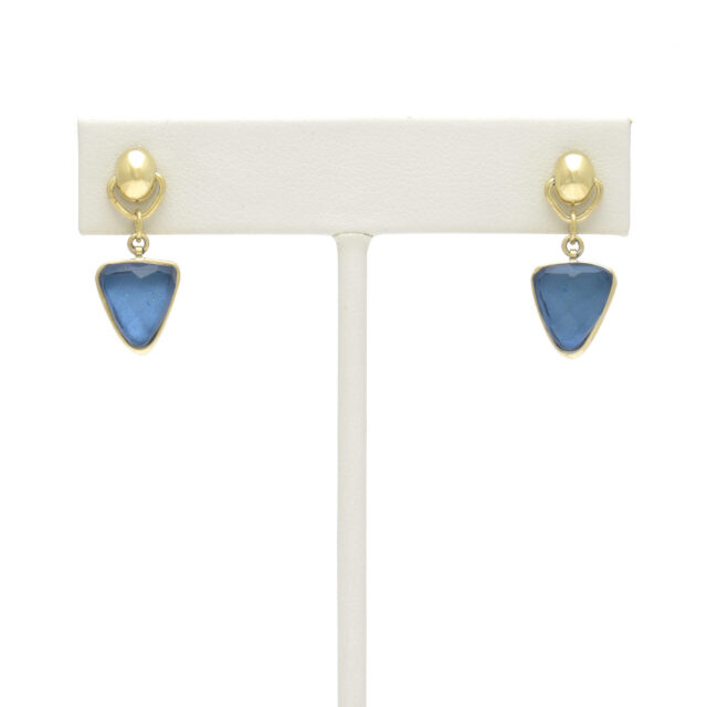 Soft Triangle Reversible Drop on Pod Top
