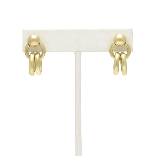 Double Rings on Ring with Ball Top