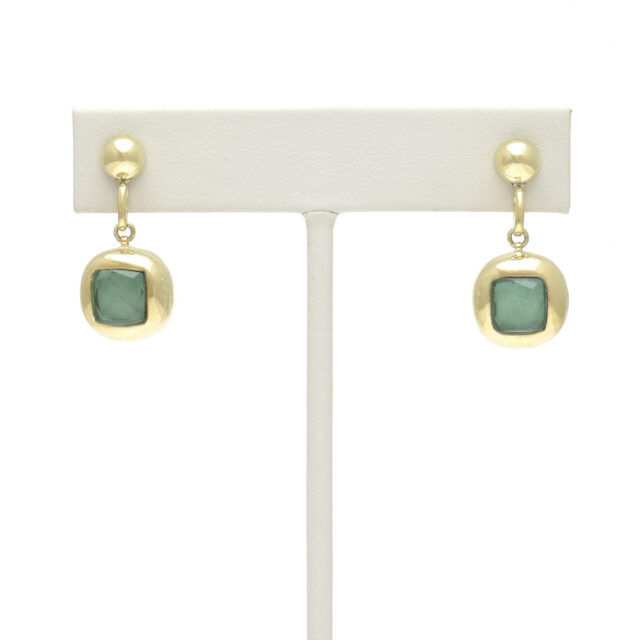 Soft Square with Stone on Ball Ring Top