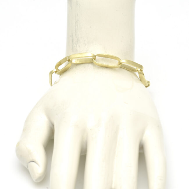 Paper Clip Bracelet 22 x 9mm Link